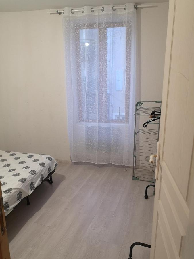 F1 1Er Etage 3 Personnes Apartment Aubenas Exterior photo